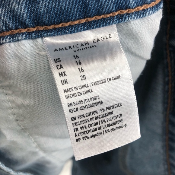 American Eagle 16 Mom Shorts Light Wash Size blue pleated cuffed 0828 5319 - Picture 7 of 11